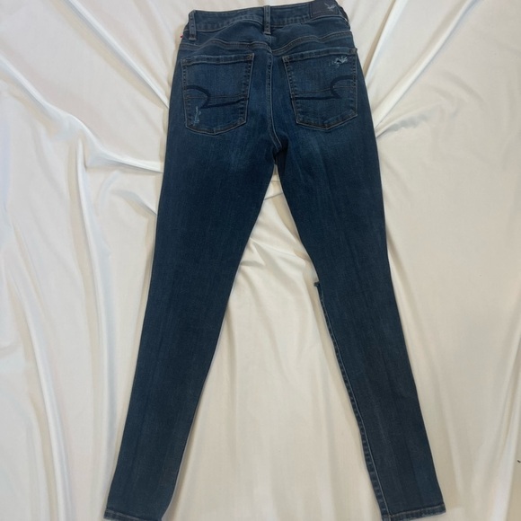 American Eagle Outfitter Super Stretch Distressed/Ripped Jeans Size 4 - Picture 14 of 15
